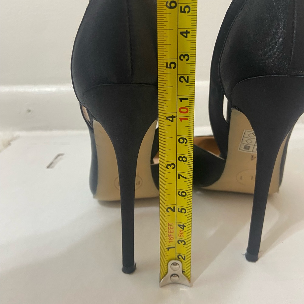 PrettyLittleThing Black Pointed Slingback Stiletto Heels - Picture 7 of 7
